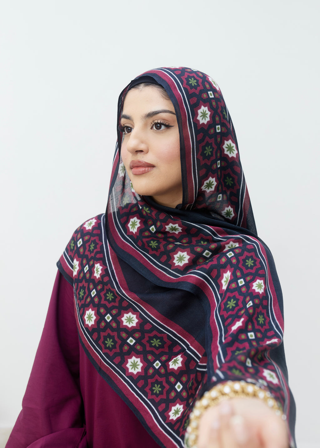 Sarah سارَه