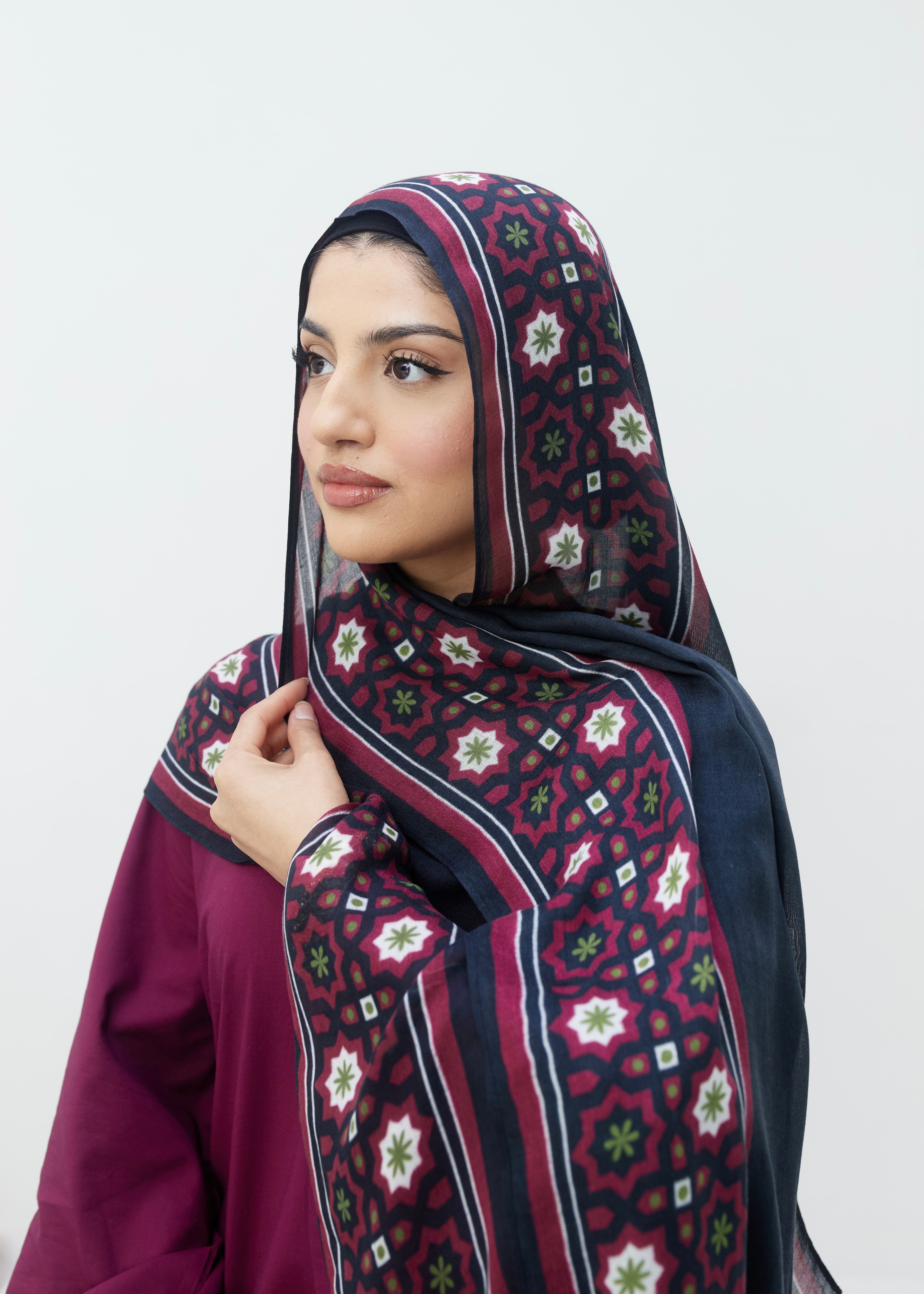 Sarah سارَه